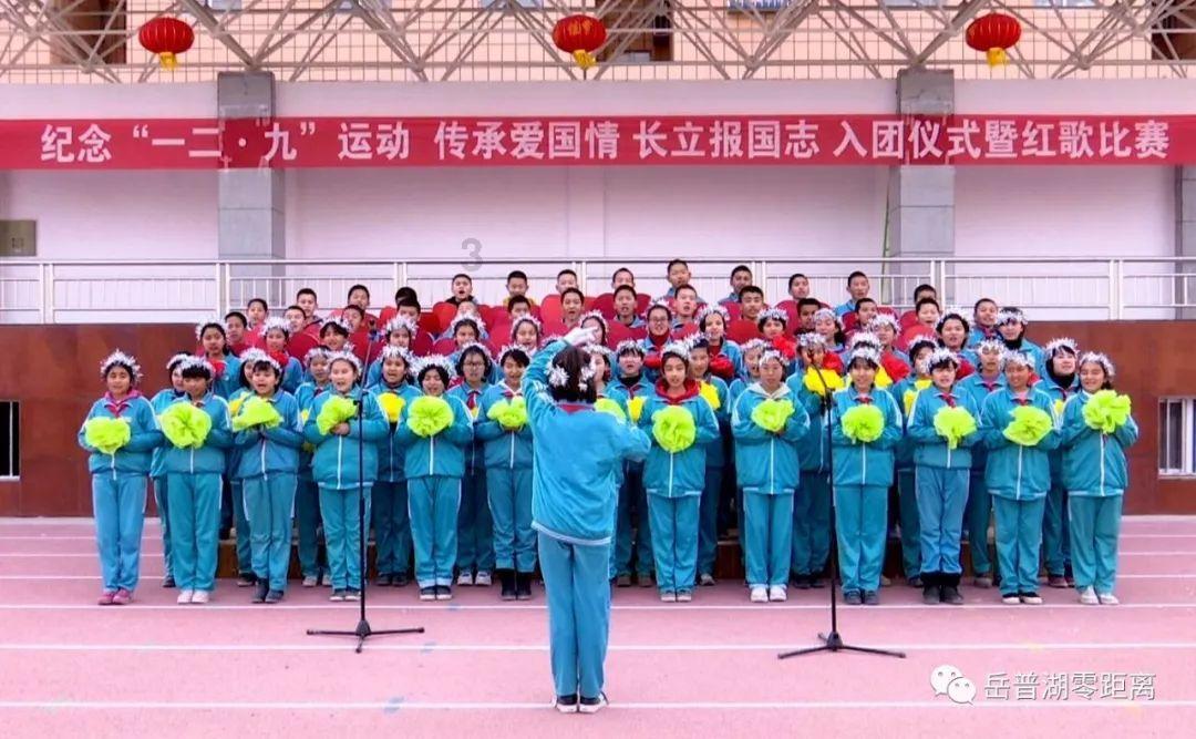 逃离金色的沙漠
