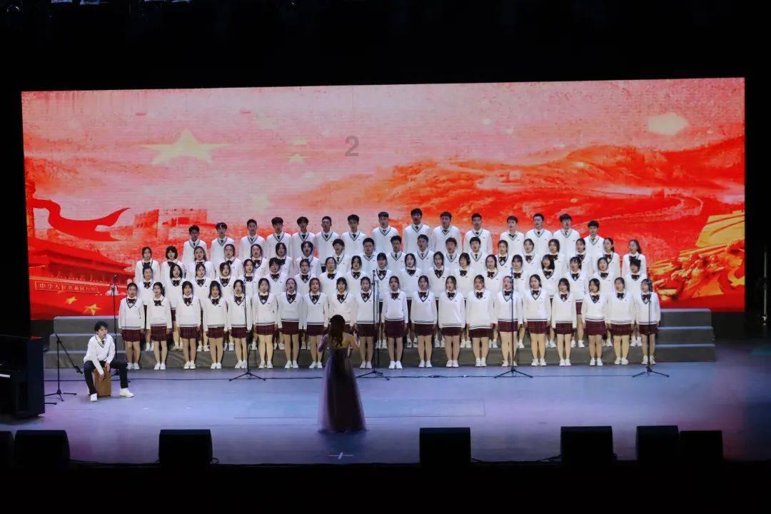 为什么《金粉世家》里金家败了，几个儿子不想着重振家族而是各奔东西？游戏画面