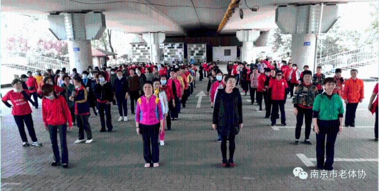 给人发信息会扣话费吗一次扣多少？游戏画面