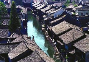 红色盒子小人
